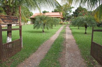 Voo Garcas Inn